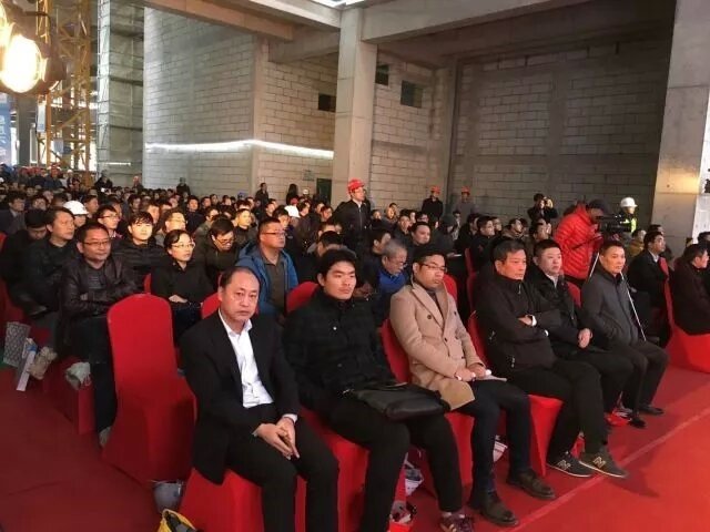公开信息按发布时间滚动